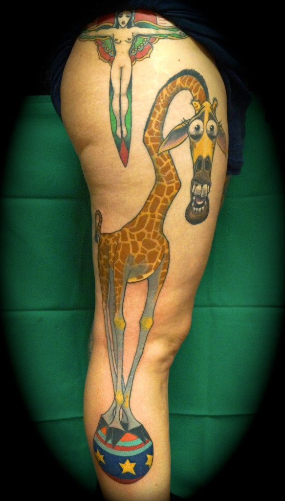 Ziguri#Tattoo#Berlin#Schöneberg#Comictattoo#Giraffe#Melman#Madagaskar